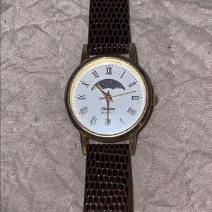 Quartz Men's Watch - White Dial with Brown Strap